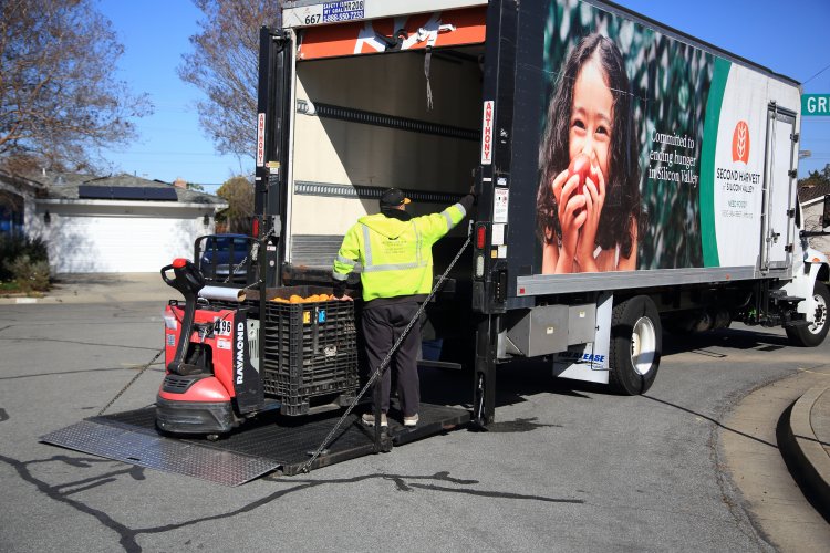 Food agency truck
